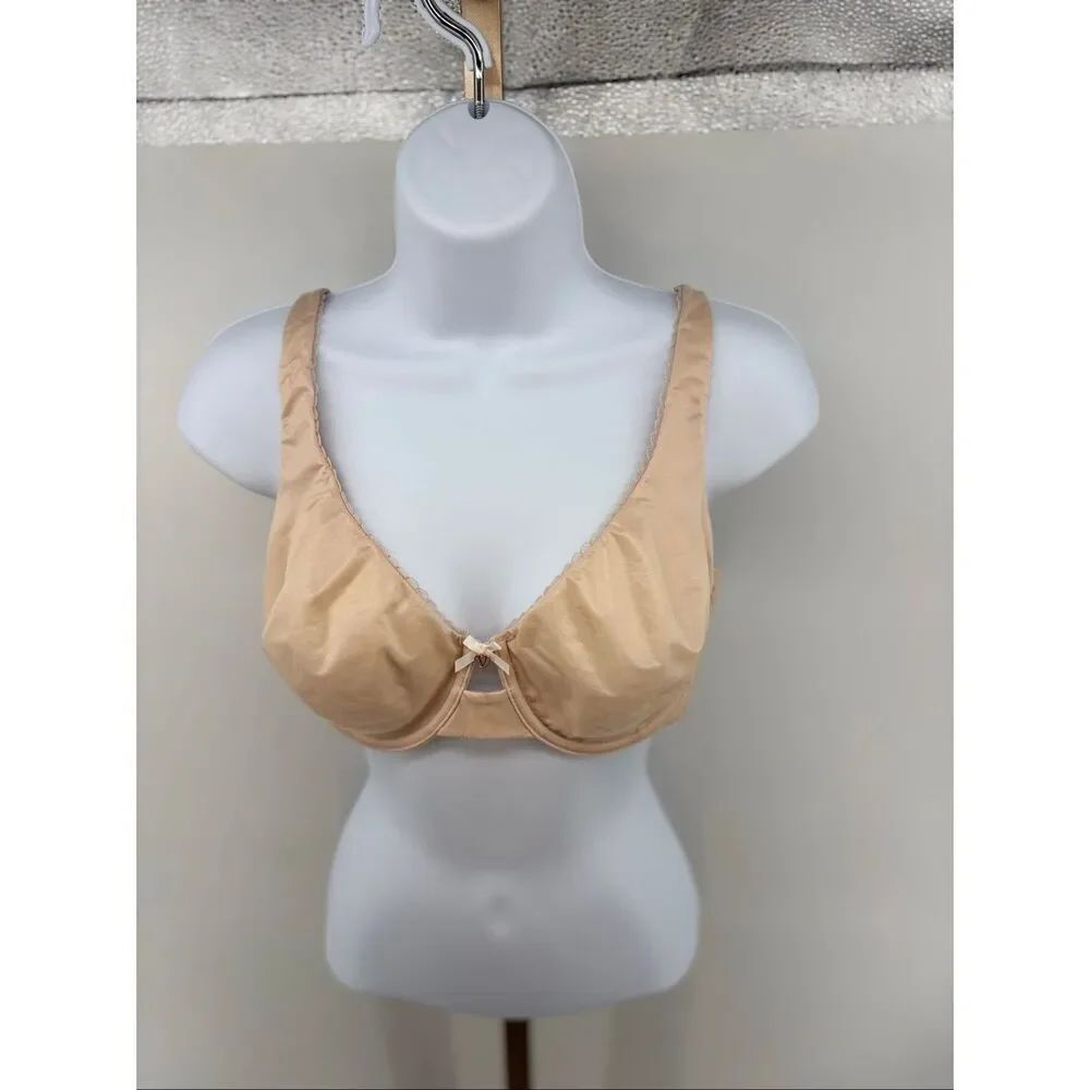 Victoria's Secret Nwt Body By Victoria Smooth Unlined Demi Bra 36DD